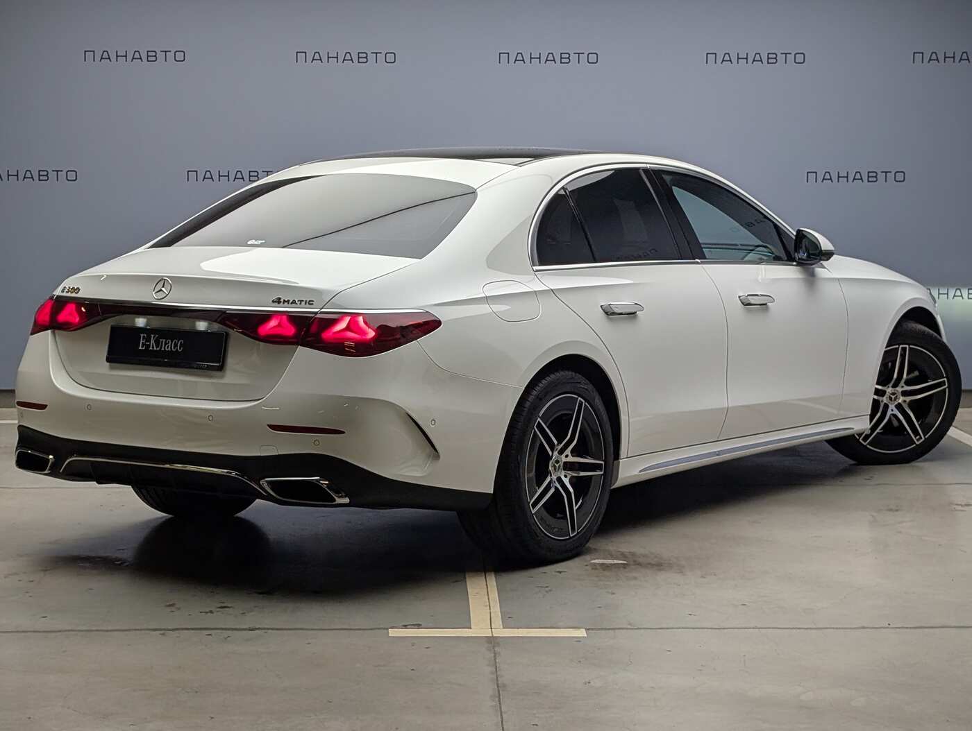 Mercedes-Benz E 300 4MATIC (VI)
